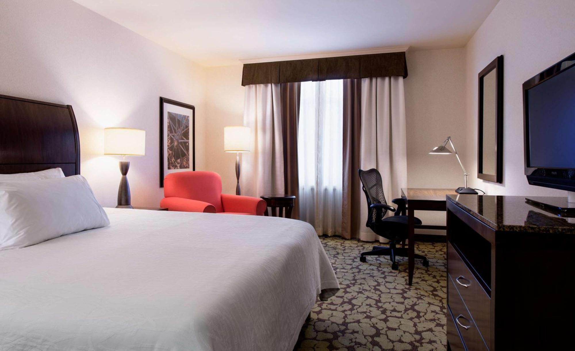 Hilton Garden Inn West Edmonton Exterior photo