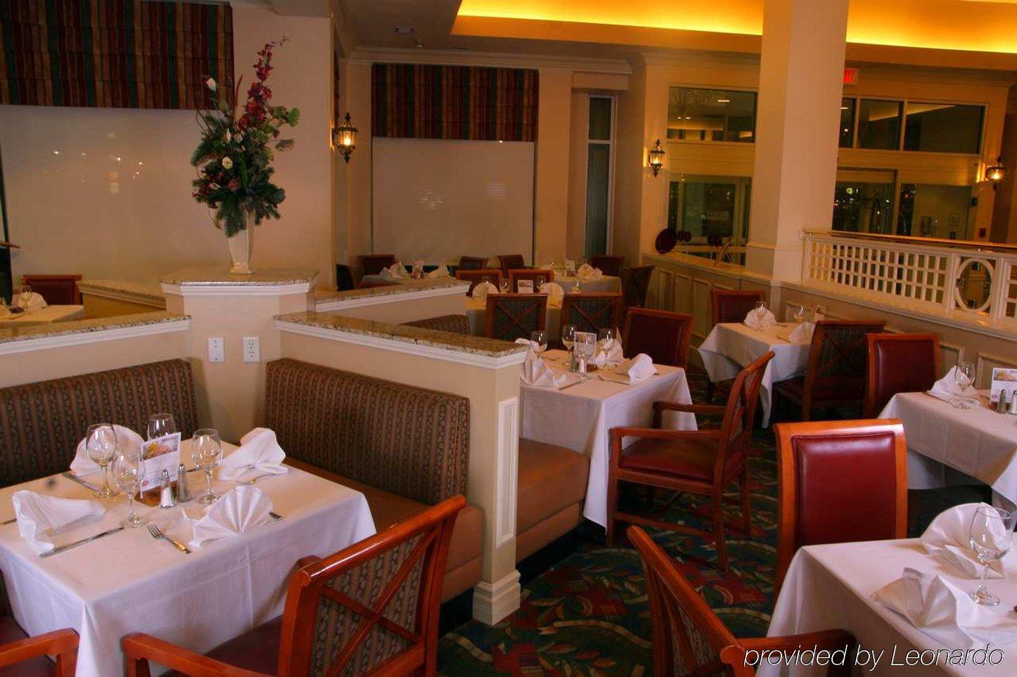 Hilton Garden Inn West Edmonton Restaurant photo
